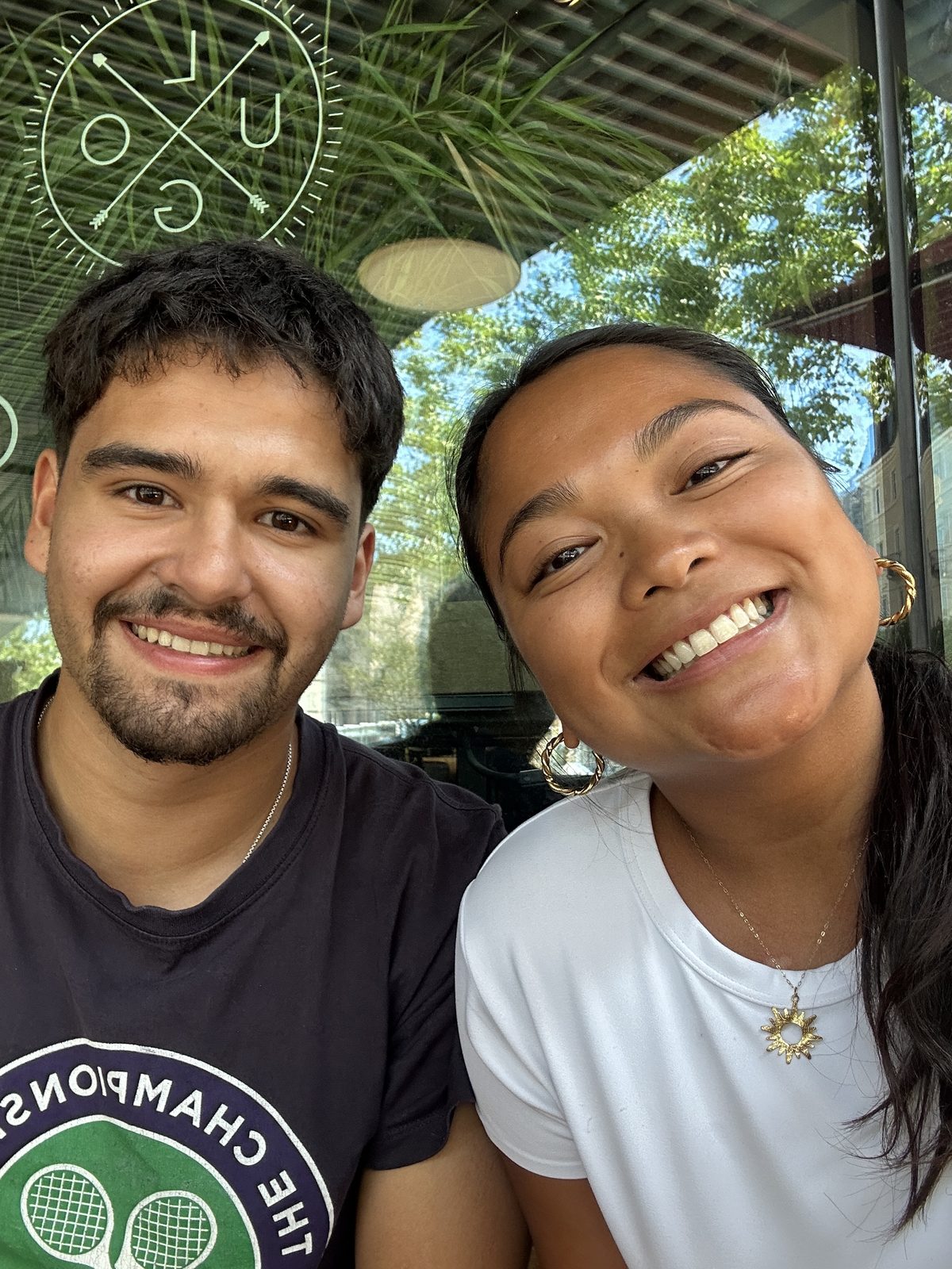 Sofia and Kevin, the founders of HelloNoa